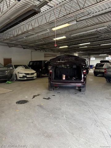 23524 E Fenkell Street, Detroit, MI 48223