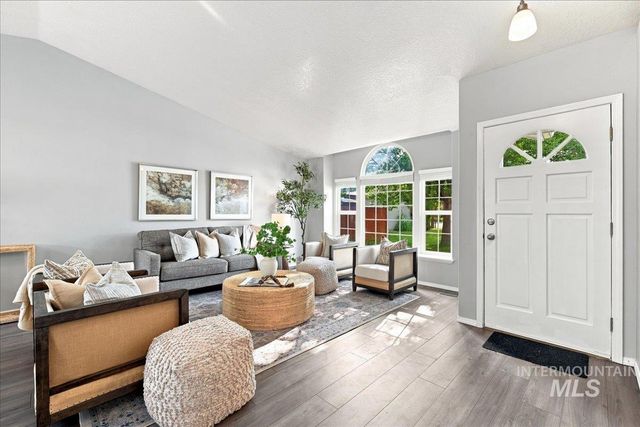 4200 E Carnation Court, Boise, ID 83716