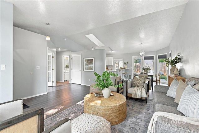 4200 E Carnation Court, Boise, ID 83716