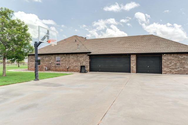 11820 Homestead Avenue, Lubbock, TX 79424