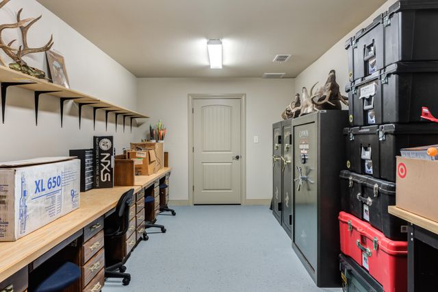 11820 Homestead Avenue, Lubbock, TX 79424