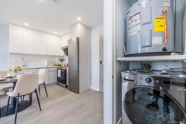 134-11 Franklin Avenue 3A, Flushing, NY 11355