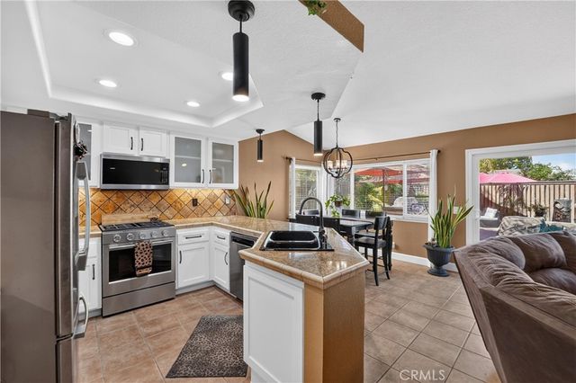 32465 Cape Drive, Lake Elsinore, CA 92530