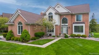 45498 Muirfield Drive, Canton, MI 48188