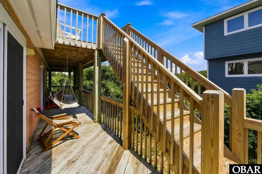 Image 11 of property listing at 747 Willet Court, Corolla, NC 27927