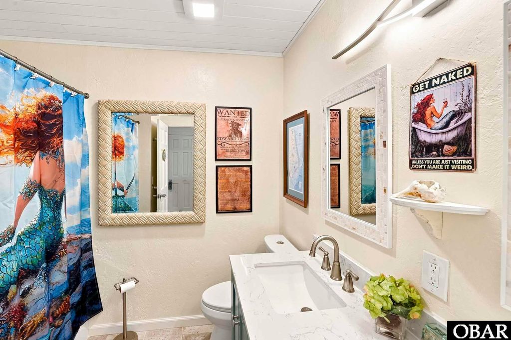 Image 18 of property listing at 747 Willet Court, Corolla, NC 27927