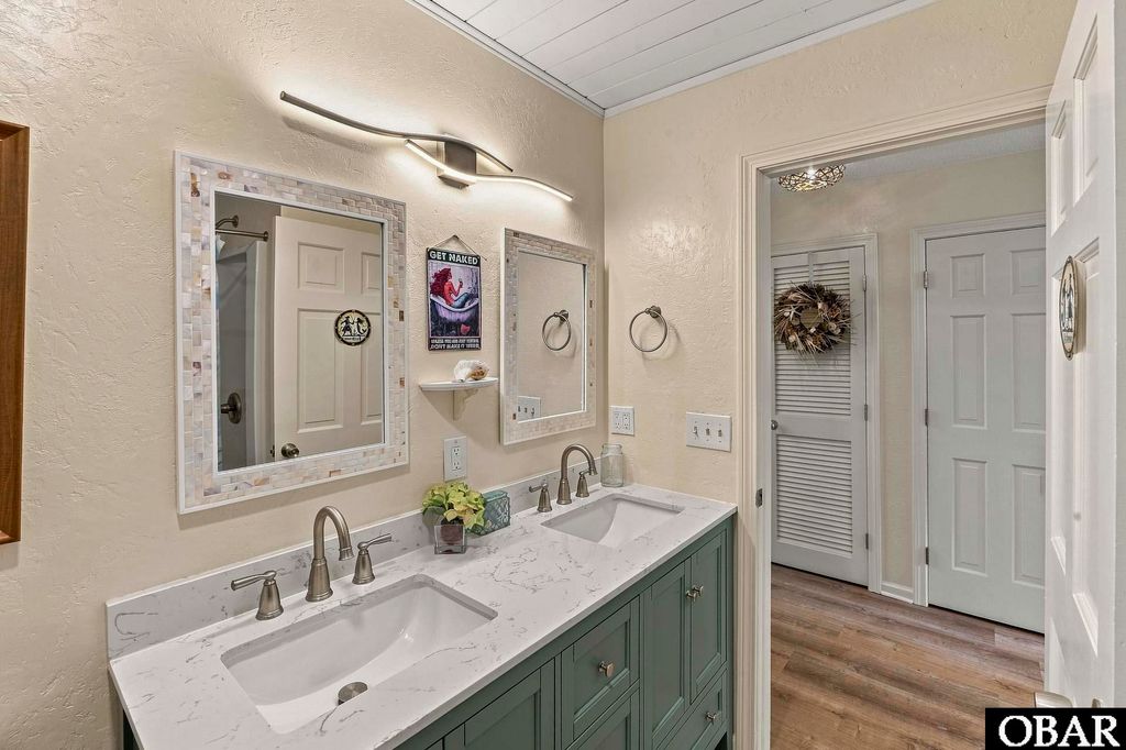 Image 19 of property listing at 747 Willet Court, Corolla, NC 27927