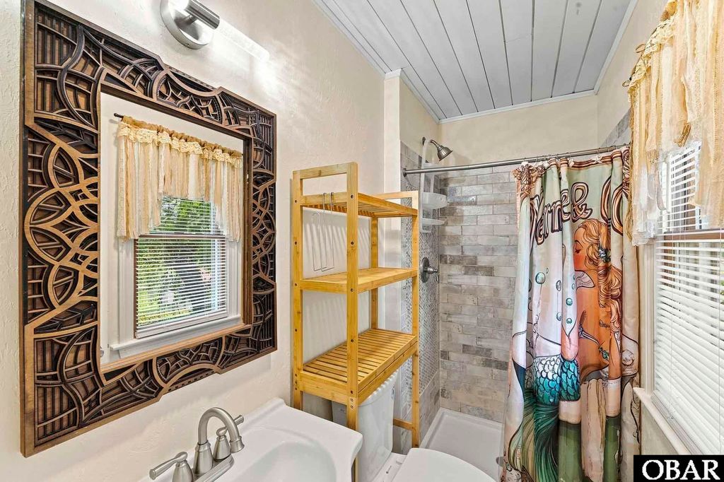 Image 21 of property listing at 747 Willet Court, Corolla, NC 27927