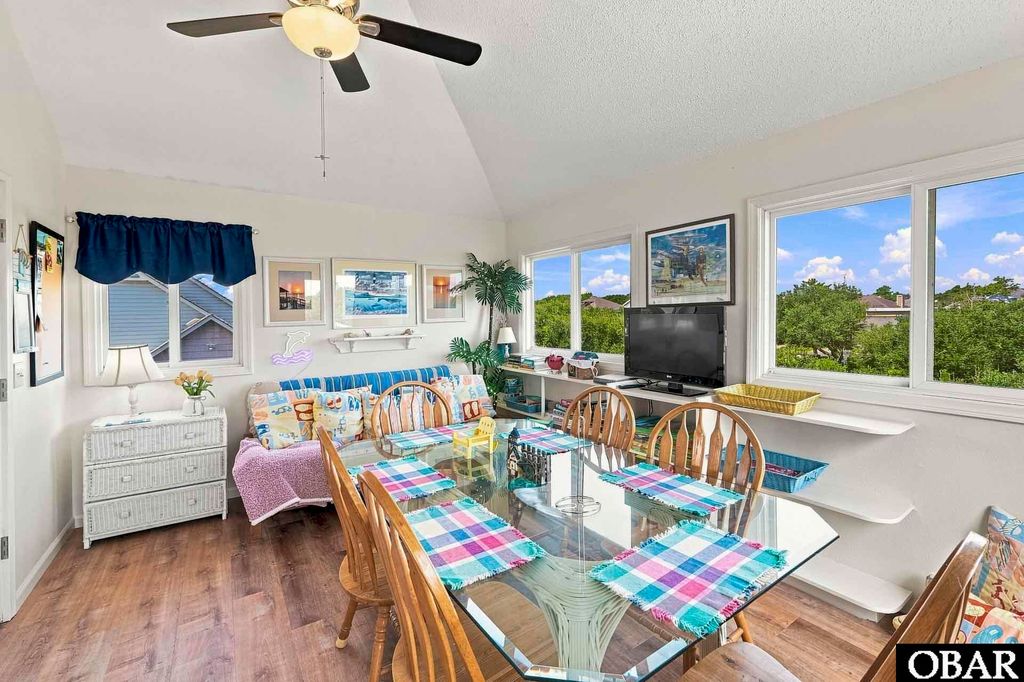 Image 32 of property listing at 747 Willet Court, Corolla, NC 27927