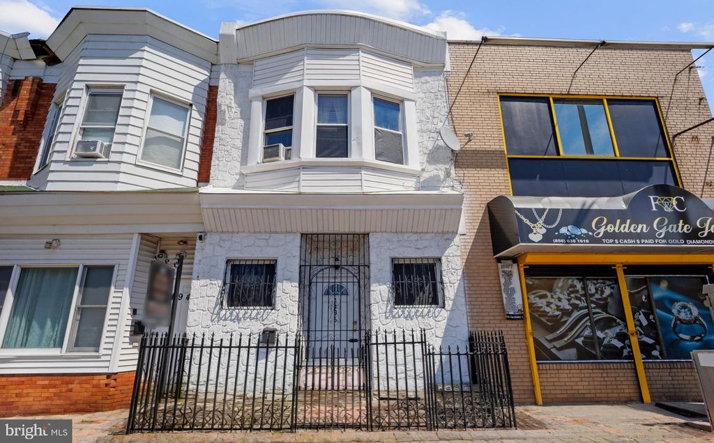 1496 MOUNT EPHRAIM AVE, CAMDEN, NJ 08104 — exterior