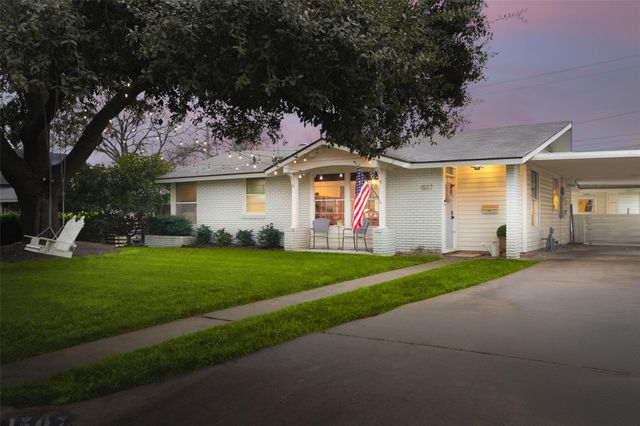 1507 Corona DR, Austin, TX 78723