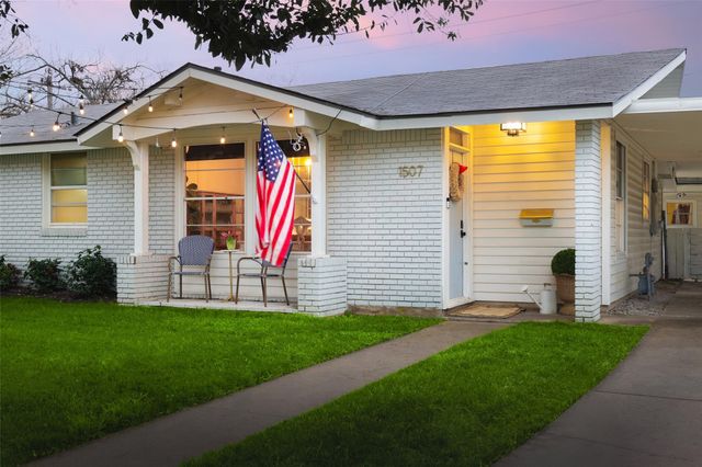 1507 Corona DR, Austin, TX 78723