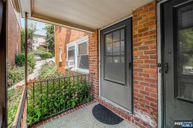 2209 Center Avenue A, Fort Lee, NJ 07024