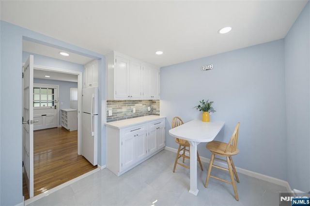 2209 Center Avenue A, Fort Lee, NJ 07024