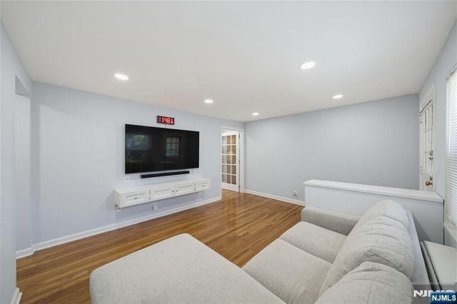 2209 Center Avenue A, Fort Lee, NJ 07024