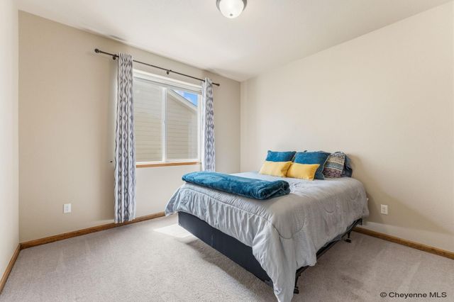 1020 ALYSSA WAY, Cheyenne, WY 82009