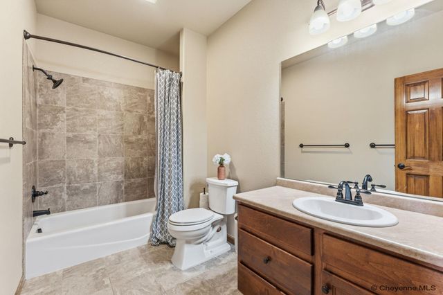 1020 ALYSSA WAY, Cheyenne, WY 82009