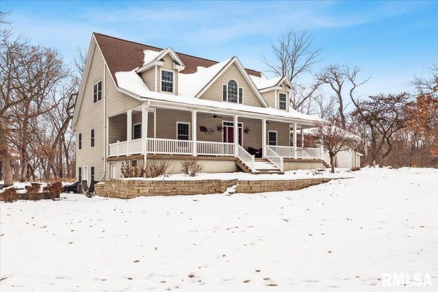 2960 265TH Street, De Witt, IA 52742