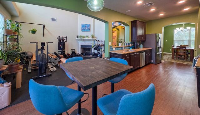 2025 Stubbs Drive, Bryan, TX 77807
