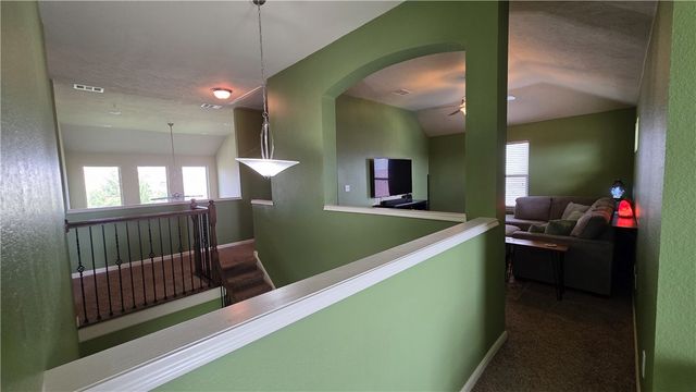 2025 Stubbs Drive, Bryan, TX 77807
