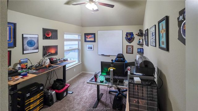 2025 Stubbs Drive, Bryan, TX 77807