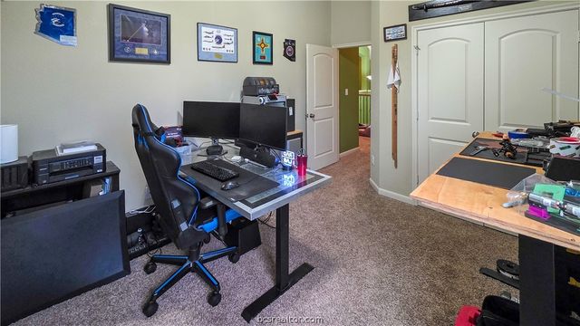 2025 Stubbs Drive, Bryan, TX 77807
