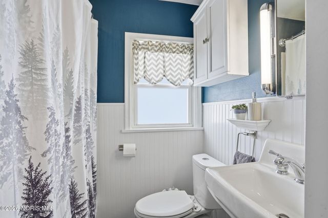 3250 Heatherdowns Boulevard, Toledo, OH 43614