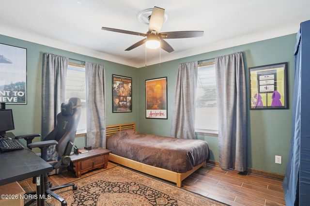 3250 Heatherdowns Boulevard, Toledo, OH 43614