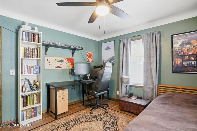 3250 Heatherdowns Boulevard, Toledo, OH 43614