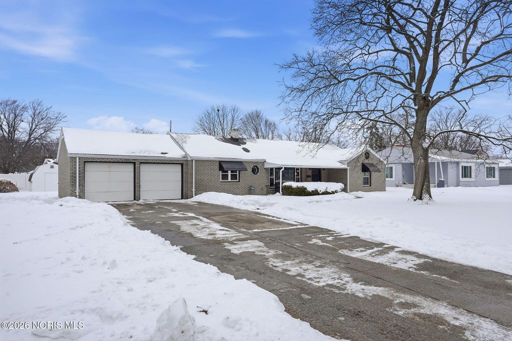 3250 Heatherdowns Boulevard, Toledo, OH 43614