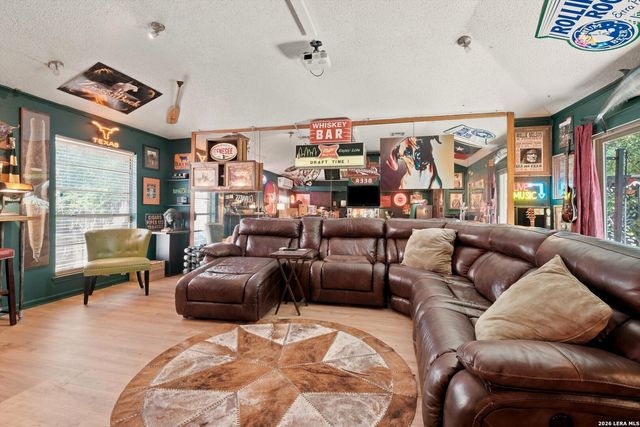 6406 Chimney Nest, San Antonio, TX 78233