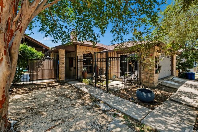 6406 Chimney Nest, San Antonio, TX 78233