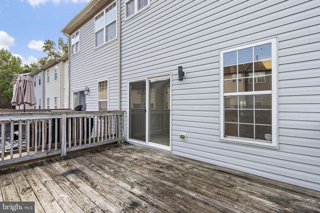 669 HUNTING FIELDS RD, Middle River, MD 21220
