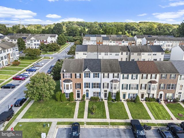 669 HUNTING FIELDS RD, Middle River, MD 21220