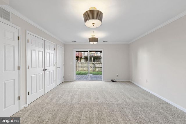 669 HUNTING FIELDS RD, Middle River, MD 21220