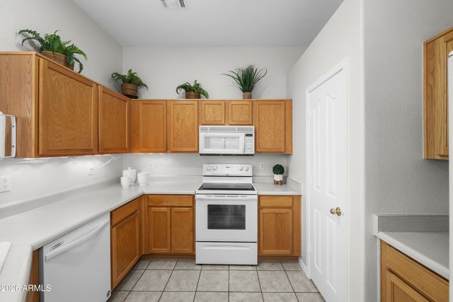 4957 S LOUIE LAMOUR Drive, Gold Canyon, AZ 85118