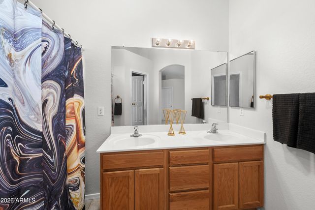 4957 S LOUIE LAMOUR Drive, Gold Canyon, AZ 85118