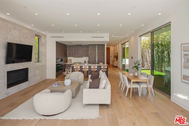 436 Norwich Drive, West Hollywood, CA 90048