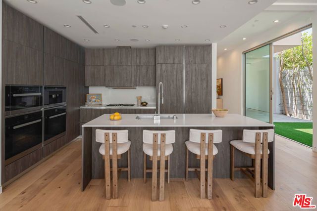 436 Norwich Drive, West Hollywood, CA 90048