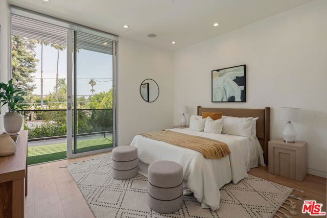 436 Norwich Drive, West Hollywood, CA 90048