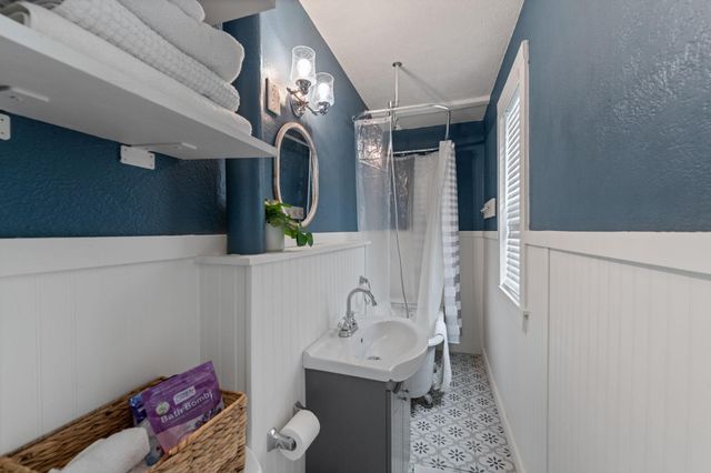 3547 Main Street NE, Minneapolis, MN 55418