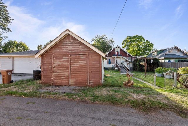 5008 N Martin St, Spokane, WA 99207
