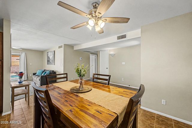 1127 W GROVERS Avenue, Phoenix, AZ 85023