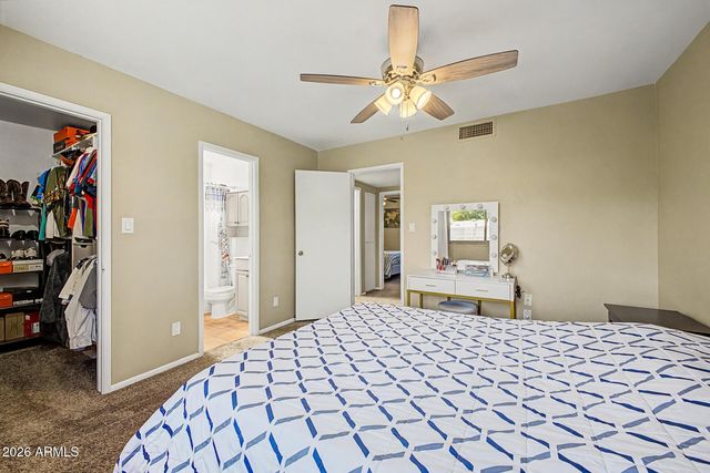 1127 W GROVERS Avenue, Phoenix, AZ 85023