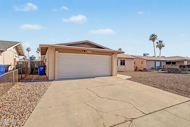 1127 W GROVERS Avenue, Phoenix, AZ 85023