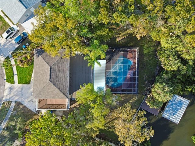 8402 BOXWOOD DRIVE, Tampa, FL 33615