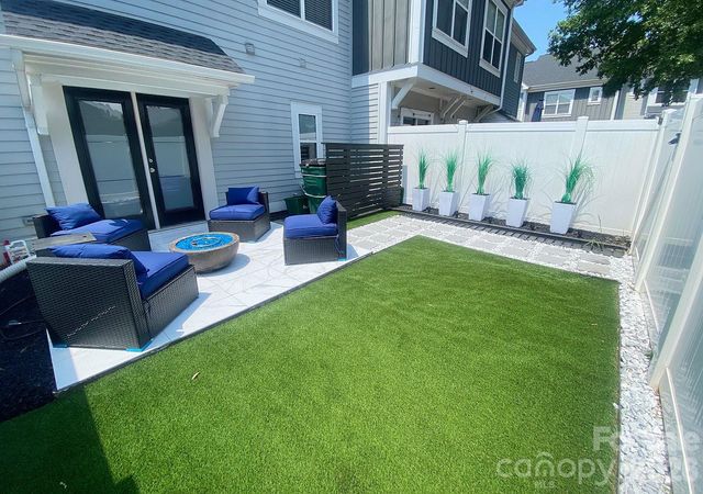 446 W Worthington Avenue, Charlotte, NC 28203