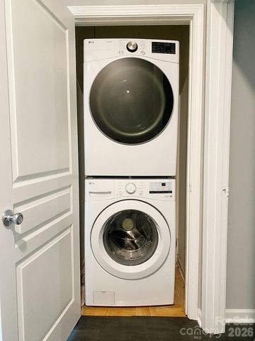 446 W Worthington Avenue, Charlotte, NC 28203