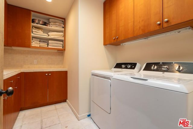 3825 Malibu Country Drive, Malibu, CA 90265