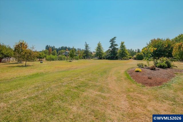 1704 62nd Av SE, Salem, OR 97317